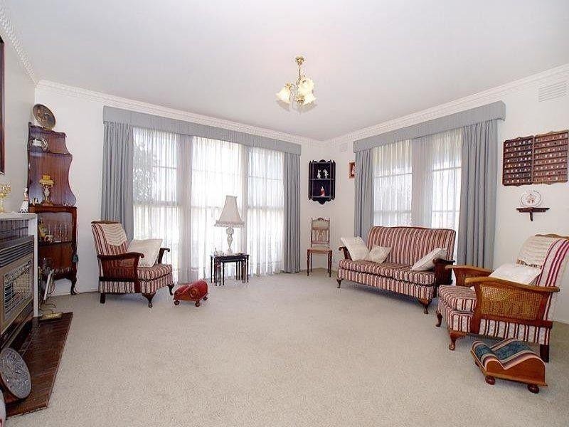 92 Windella Crescent, Glen Waverley VIC 3150
