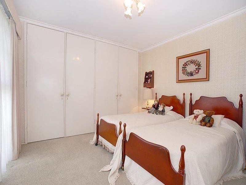 92 Windella Crescent, Glen Waverley VIC 3150