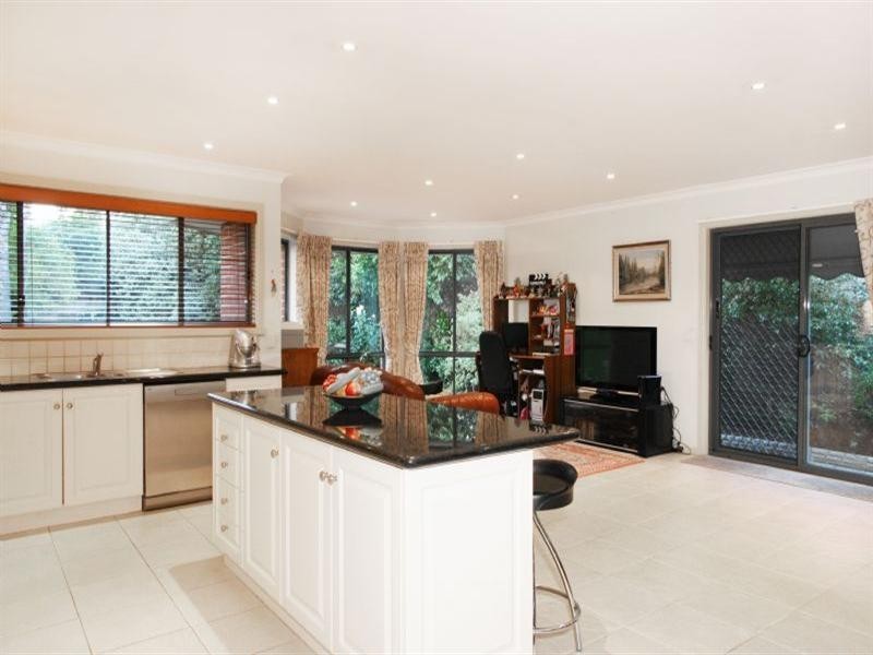 22 Melview Drive, Ringwood North VIC 3134