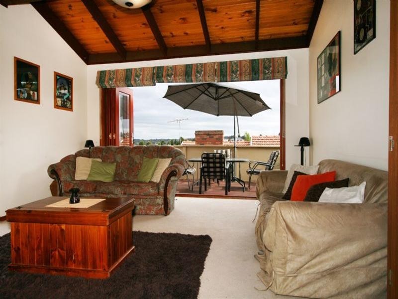 13 Vivienne Court, Doncaster East VIC 3109