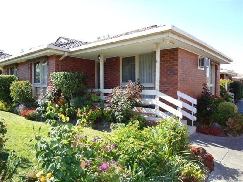 8/41-43 Arlington Street, Ringwood VIC 3134