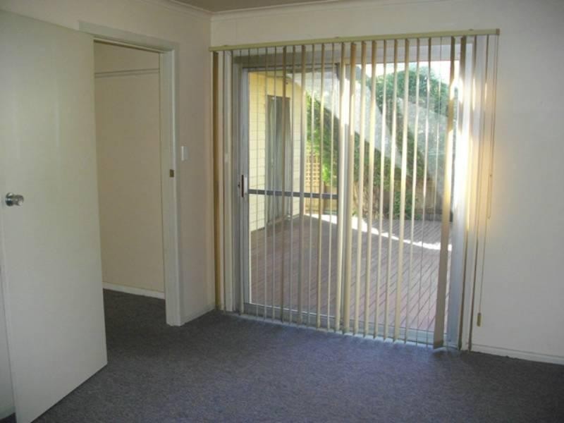 1/12 Oliver Street, Ringwood VIC 3134