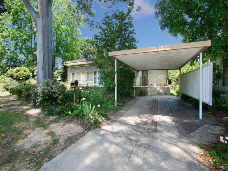 20 Aurumn Crescent, Ringwood North VIC 3134