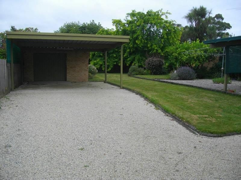 22 Carcoola Road, Ringwood East VIC 3135