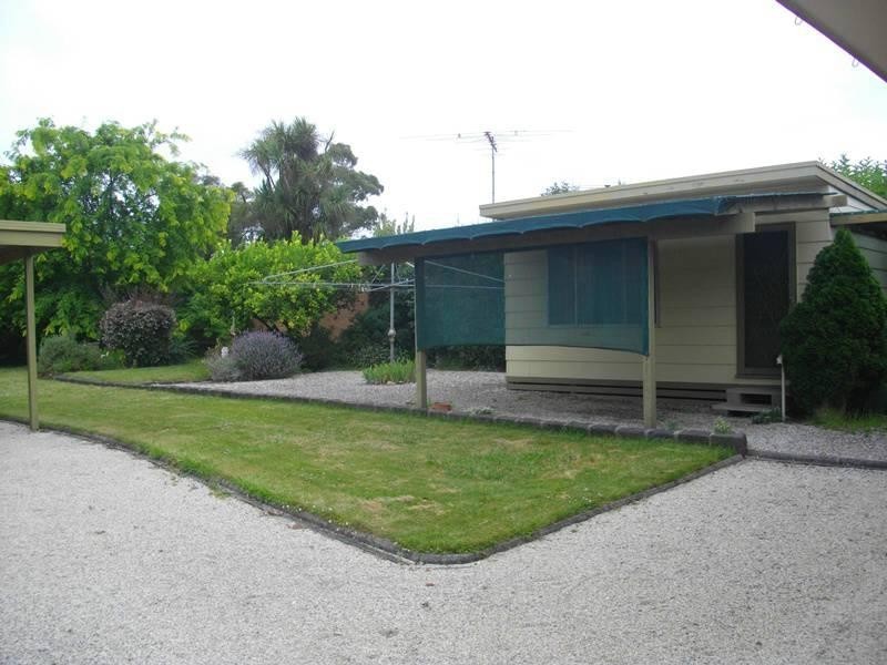 22 Carcoola Road, Ringwood East VIC 3135