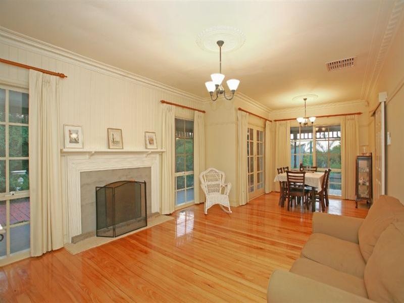 3 Ruthven Way, Ringwood East VIC 3135