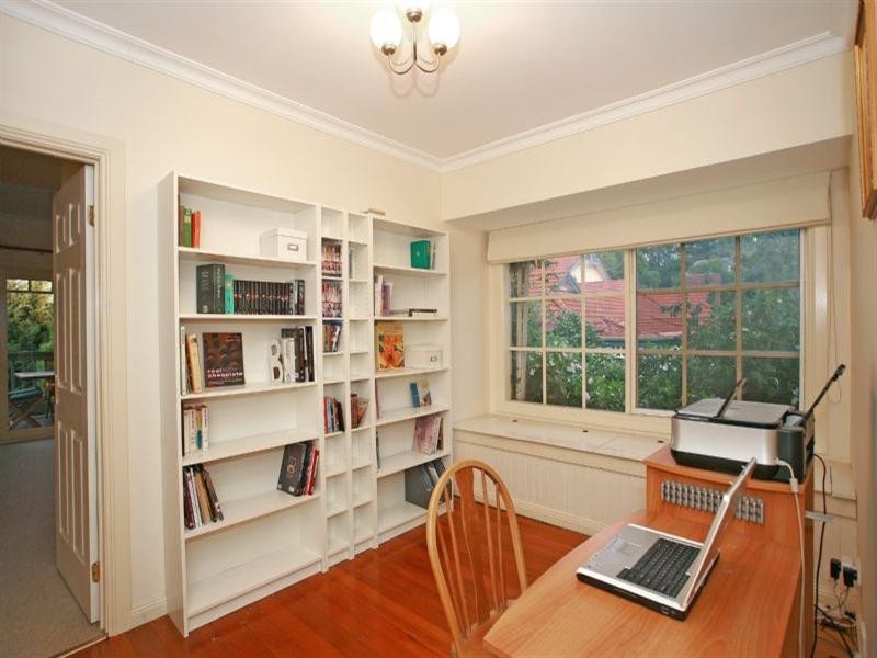 3 Ruthven Way, Ringwood East VIC 3135