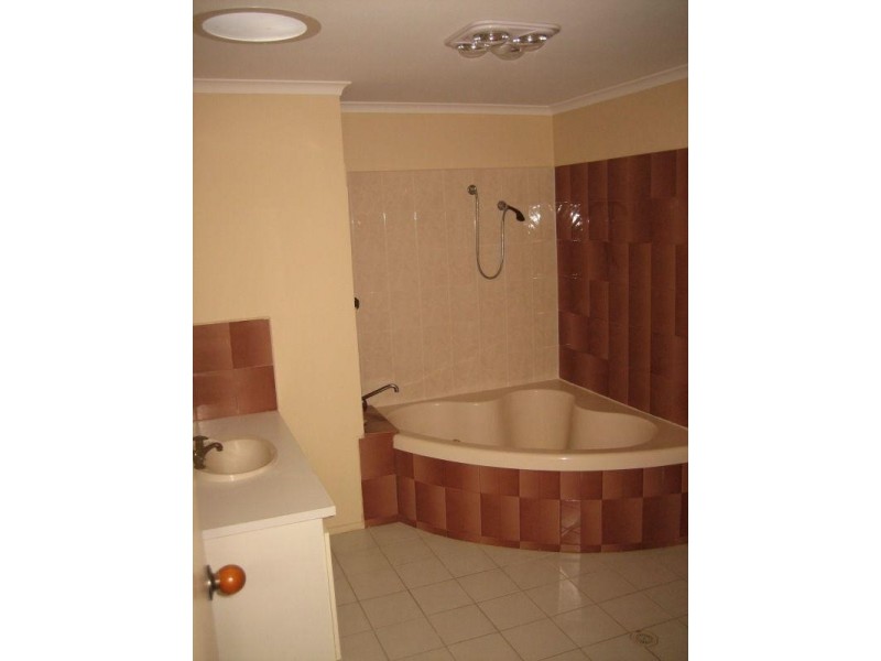 1/22 Munro Street, Ringwood VIC 3134