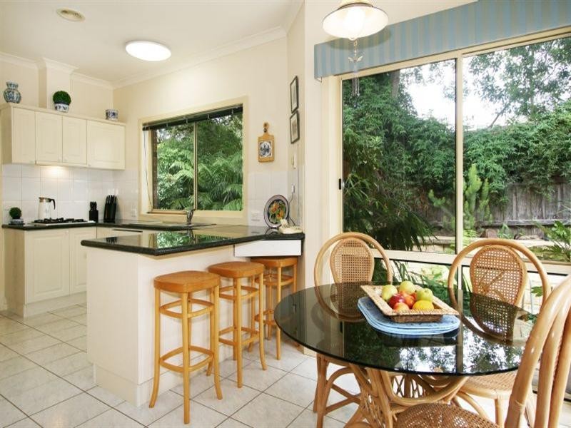 2/37 Coven Avenue, Heathmont VIC 3135