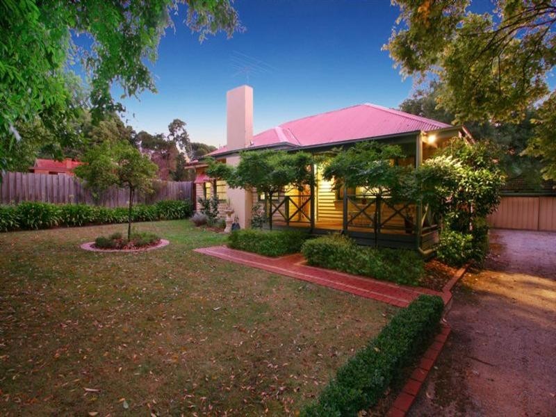 107 Alto Avenue, Croydon VIC 3136