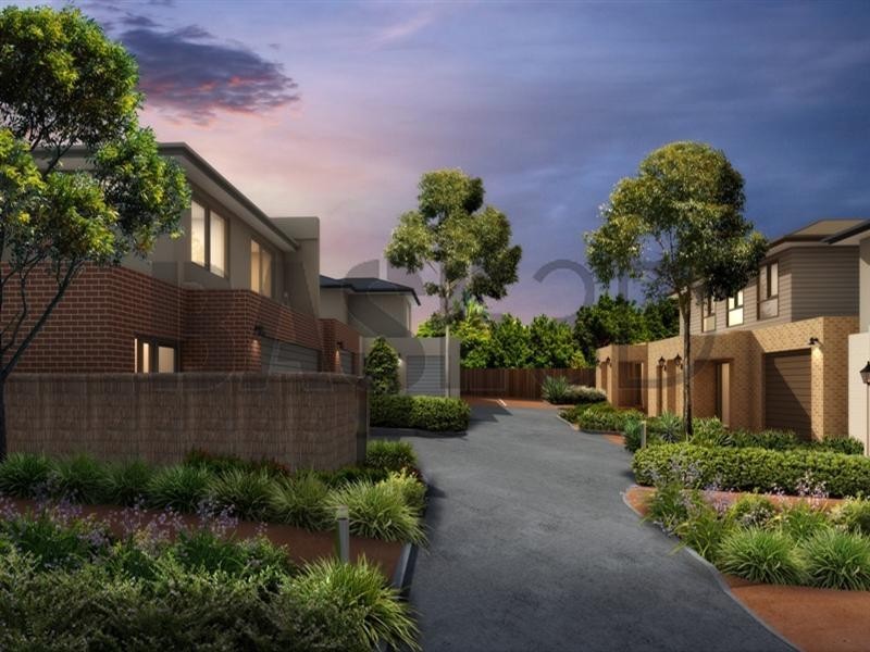 1 Eastway Avenue, Donvale VIC 3111