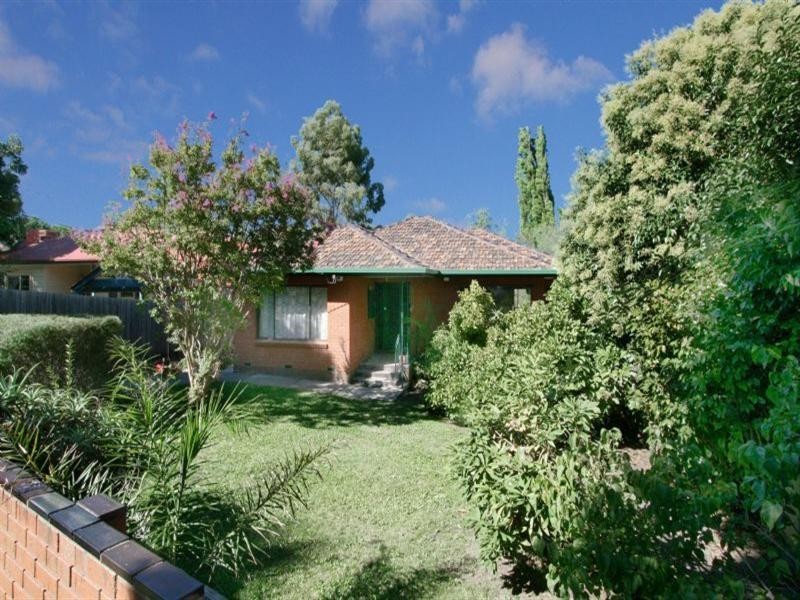 2a Shasta Avenue, Ringwood East VIC 3135