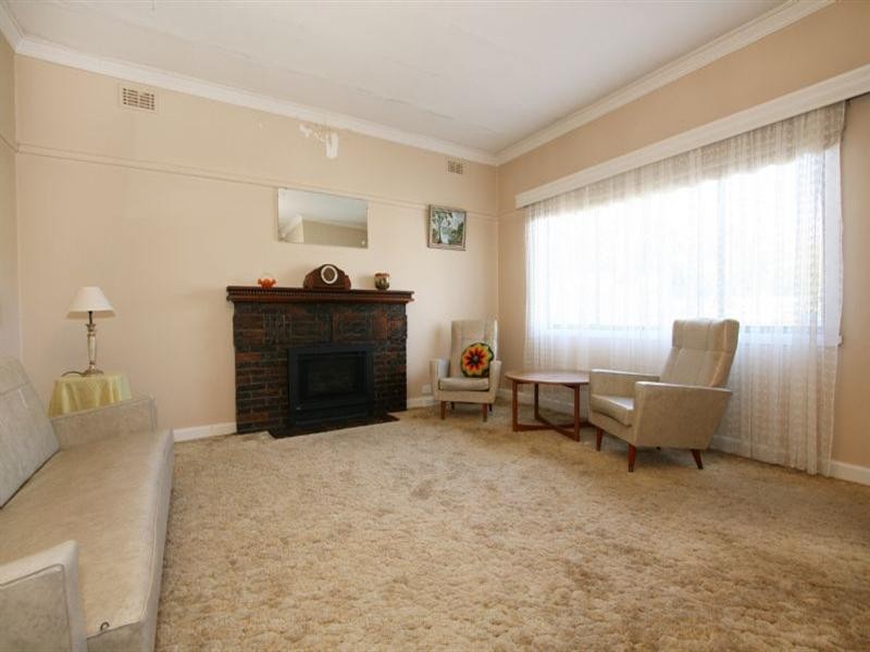 7 Webb Street, Burwood VIC 3125