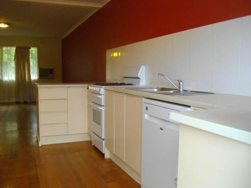 2/102 New Street, Ringwood VIC 3134