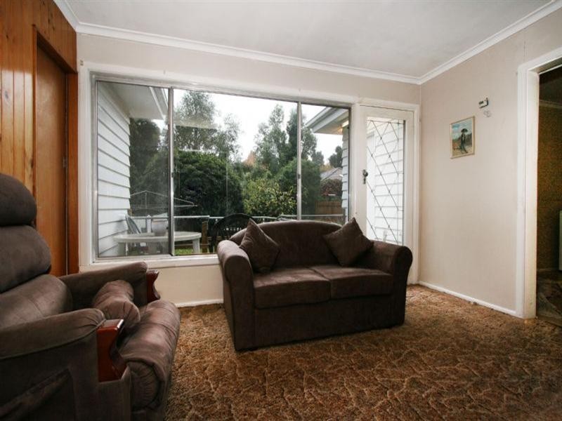 16 Catherine Street, Ringwood VIC 3134
