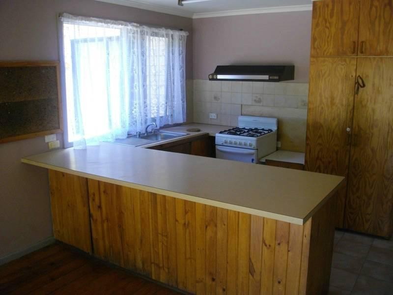 5 Garden Street, Ringwood VIC 3134