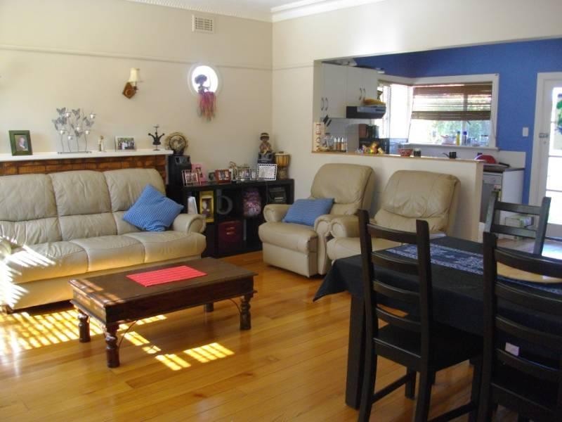 5 Bellevue Avenue, Ringwood VIC 3134