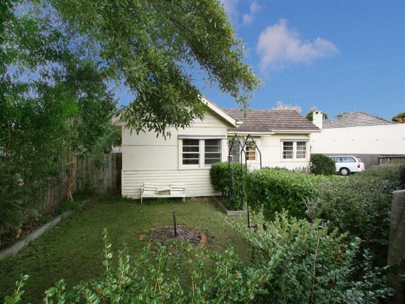 50A Mt Dandenong Road, Ringwood East VIC 3135