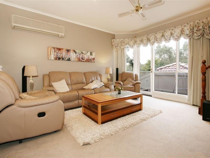 26 Daniel Court, Warranwood VIC 3134