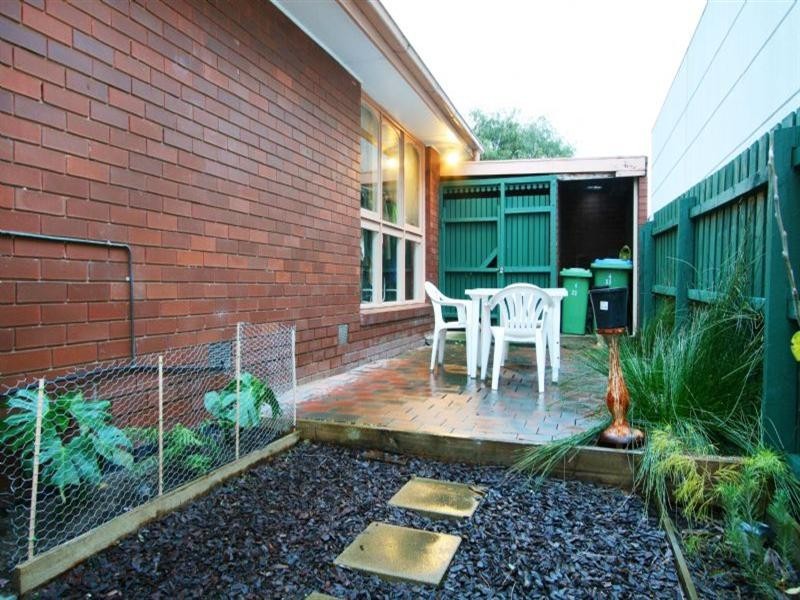 4/33-35 Bond Street, Ringwood VIC 3134