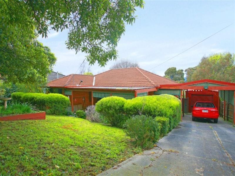 74 Wonga Road, Ringwood North VIC 3134