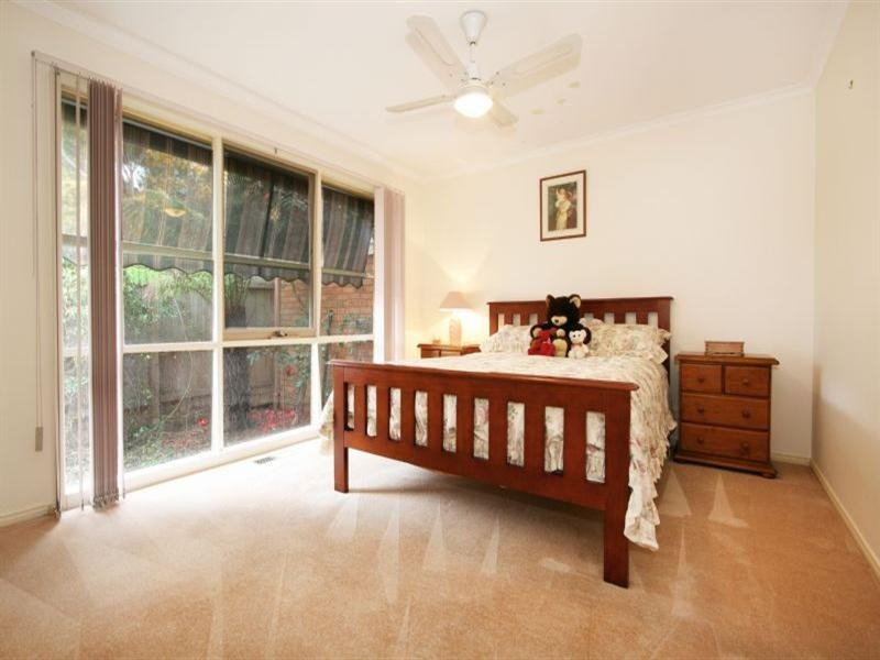 4/1 Mines Road, Ringwood East VIC 3135