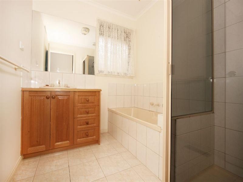 4/1 Mines Road, Ringwood East VIC 3135