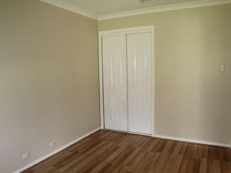 14 Blaxland Road, Melton South VIC 3338