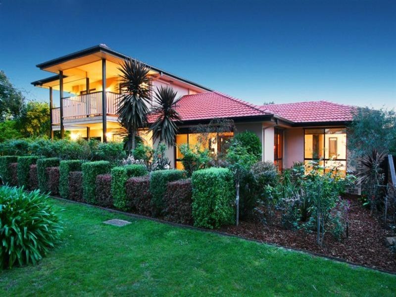 2A Charles Street, Ringwood East VIC 3135