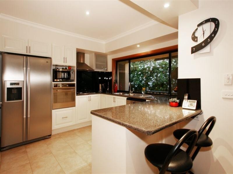 2A Charles Street, Ringwood East VIC 3135