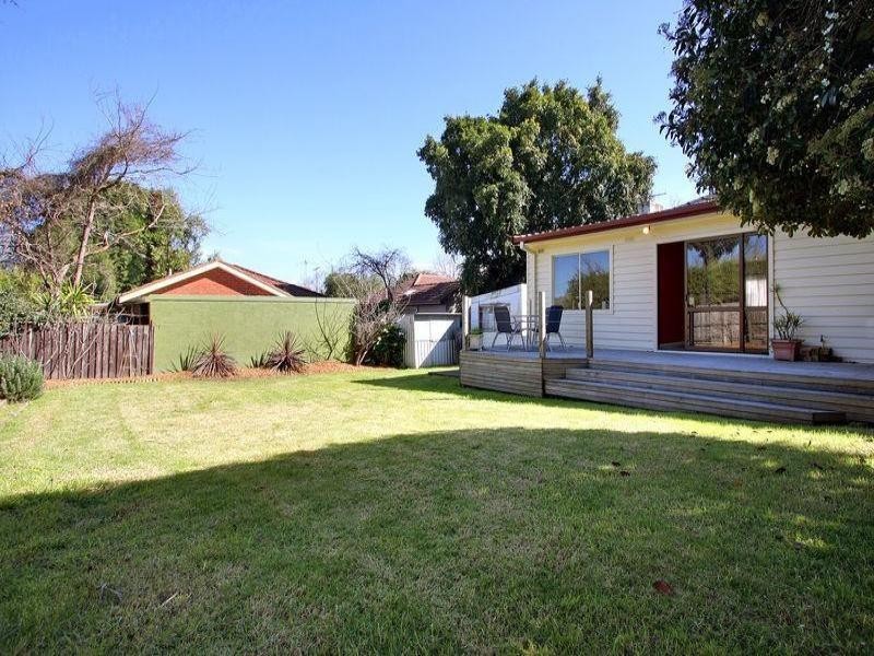 13 Inez Avenue, Ringwood VIC 3134