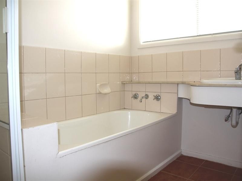 13 Cherry Tree Grove, Croydon VIC 3136