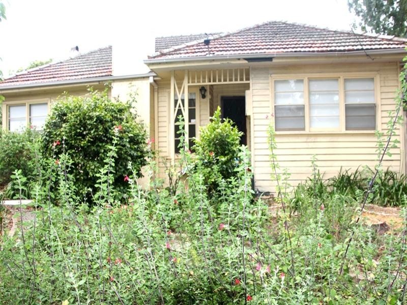 126 Mount Dandenong Road, Ringwood East VIC 3135