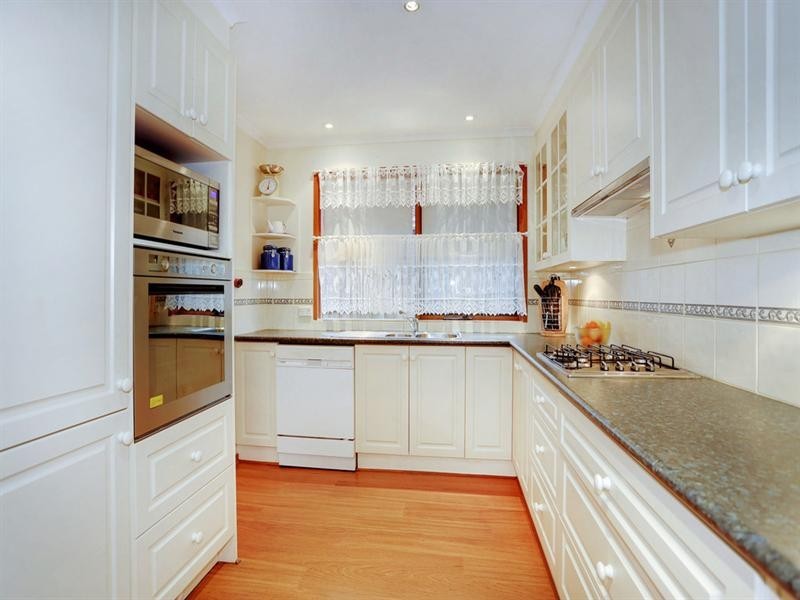 20 PATTERDALE Court, Croydon Hills VIC 3136