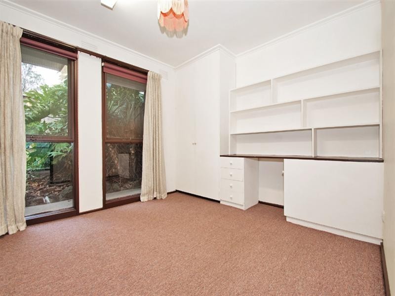 49 GRAYLING Crescent, Croydon VIC 3136