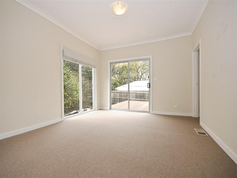 2A CROYDON Way, Croydon VIC 3136