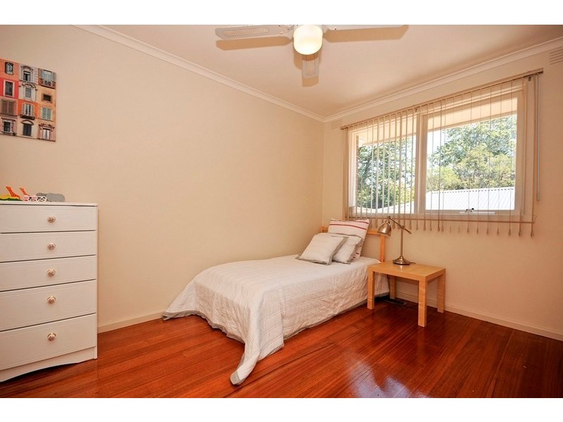 2 AMINGA Court, Croydon VIC 3136