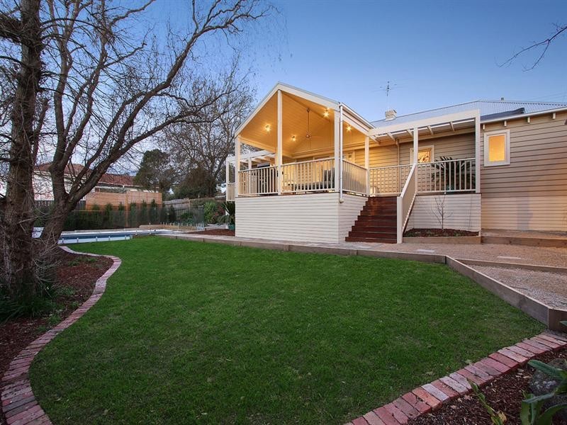 317 MAROONDAH Highway, Croydon North VIC 3136