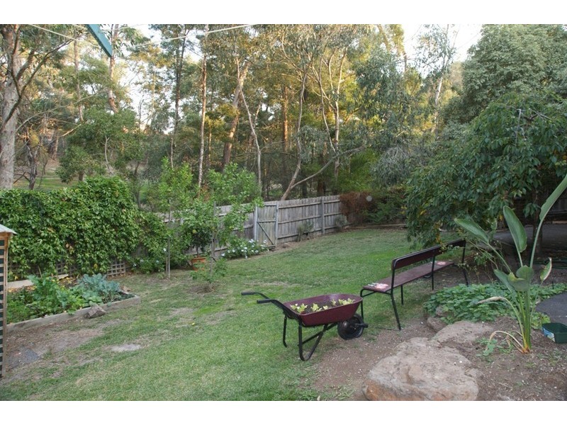 5 JUSTIN Court, Croydon North VIC 3136
