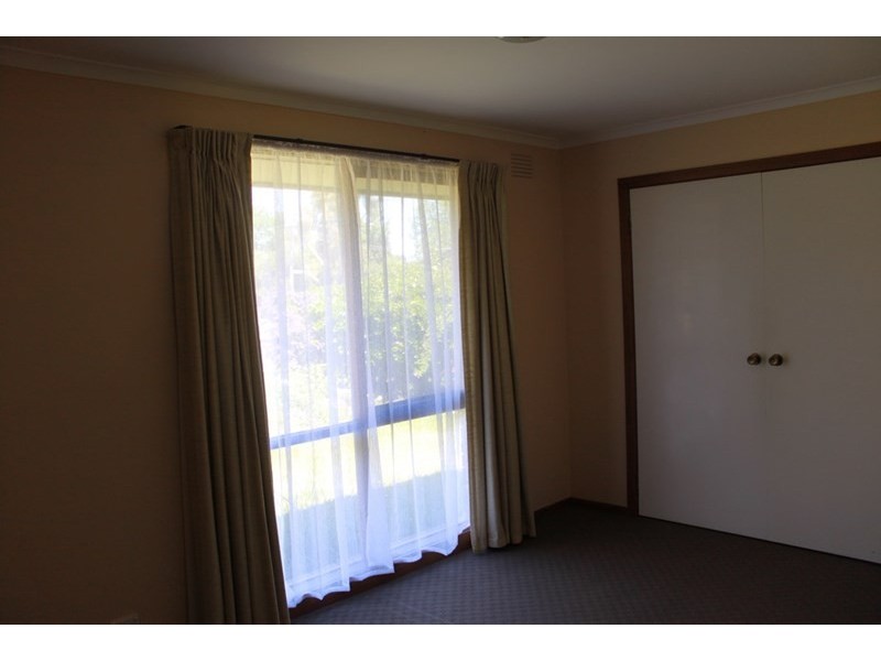 1/1-3 Leigh Road, Croydon VIC 3136