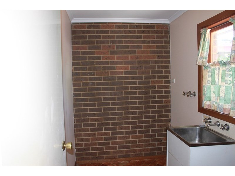 1/1-3 Leigh Road, Croydon VIC 3136