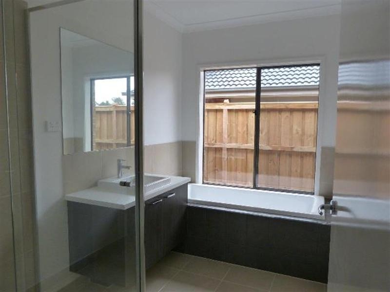 26 Norris Circuit, Croydon VIC 3136