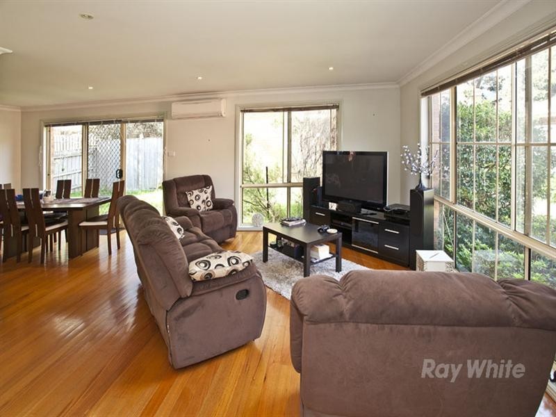 2/16 Linden Road, Ringwood North VIC 3134