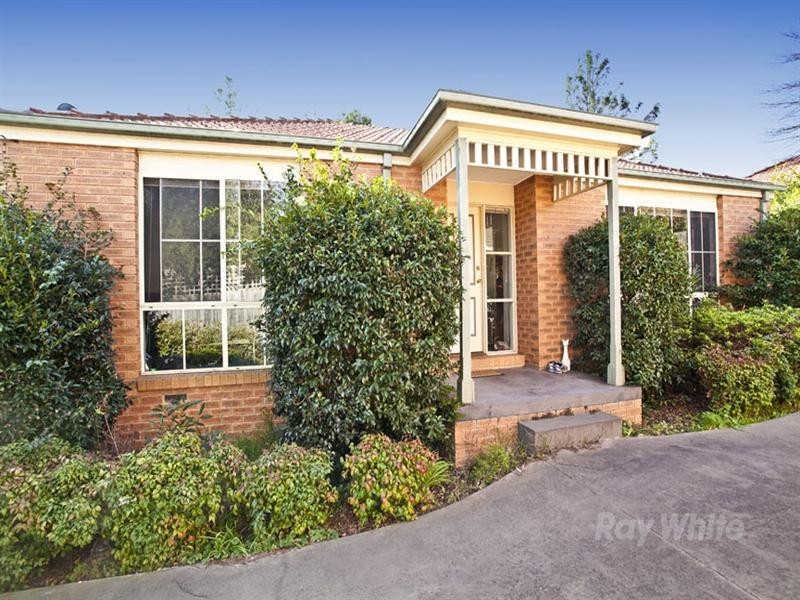 2/16 Linden Road, Ringwood North VIC 3134