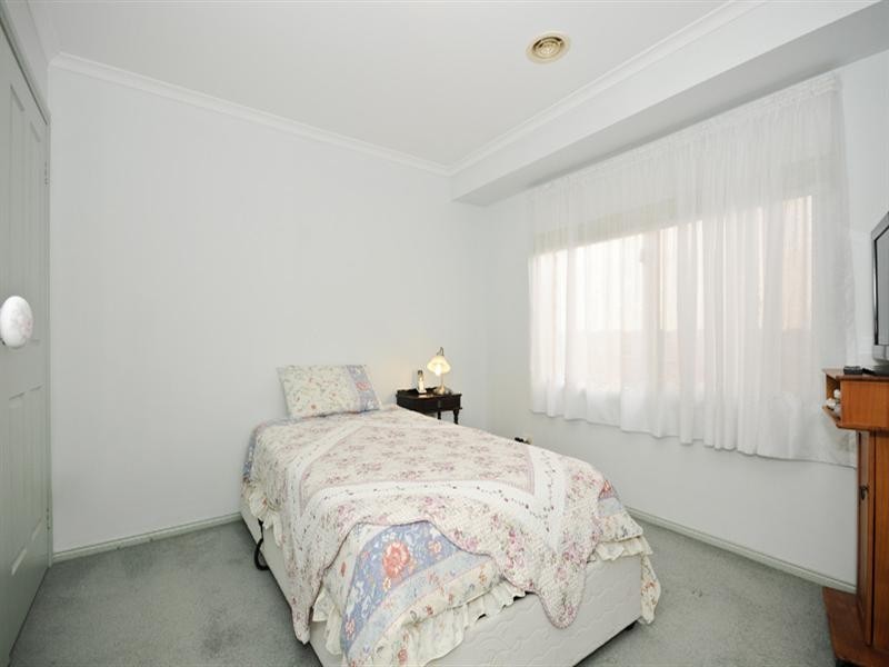 15 BUVELOT Court, Chirnside Park VIC 3116