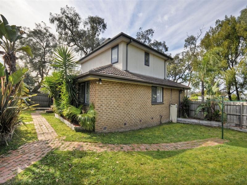 52 LUSHER Road, Croydon VIC 3136