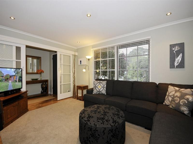 11 CHESNEY Drive, Ringwood VIC 3134