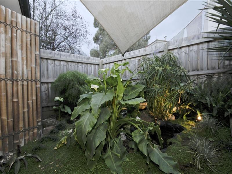 11 CHESNEY Drive, Ringwood VIC 3134