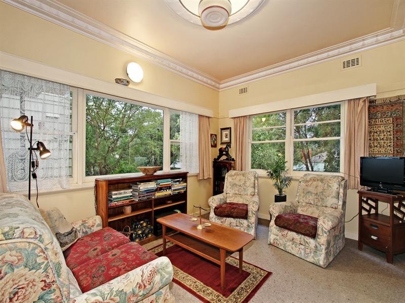 1 GRANDVIEW Avenue, Croydon VIC 3136