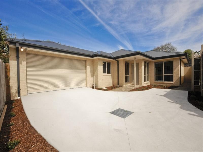 4A Teak Avenue, Ringwood East VIC 3135